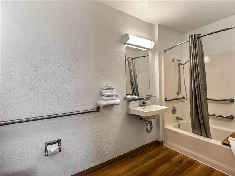Motel 6-Oakland, Ca - Airport Luaran gambar