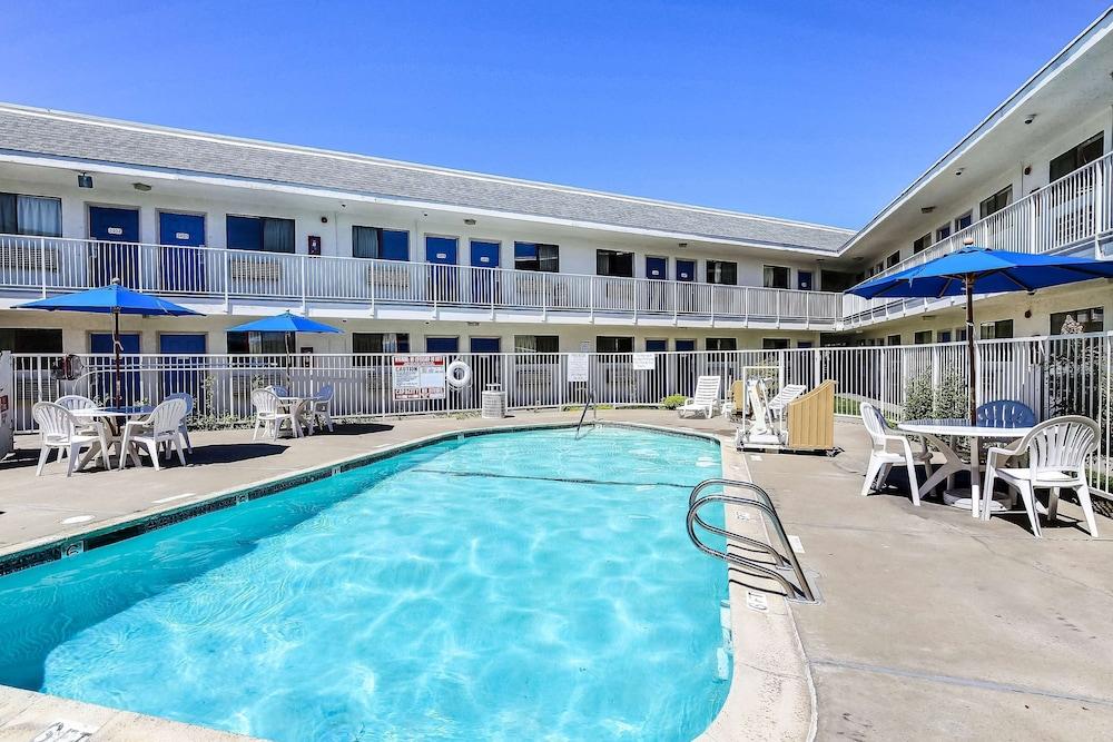 Motel 6-Oakland, Ca - Airport Luaran gambar