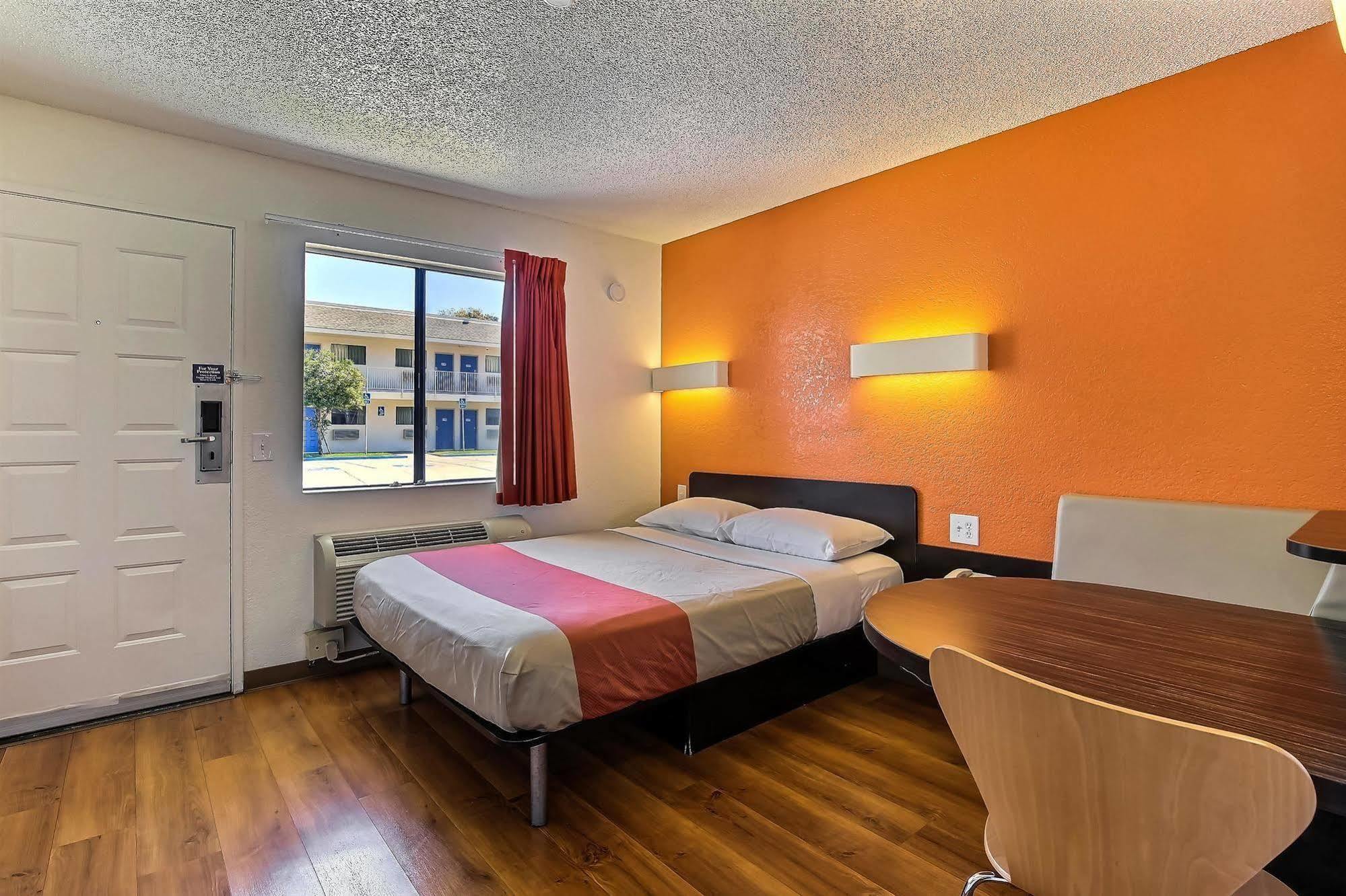 Motel 6-Oakland, Ca - Airport Luaran gambar