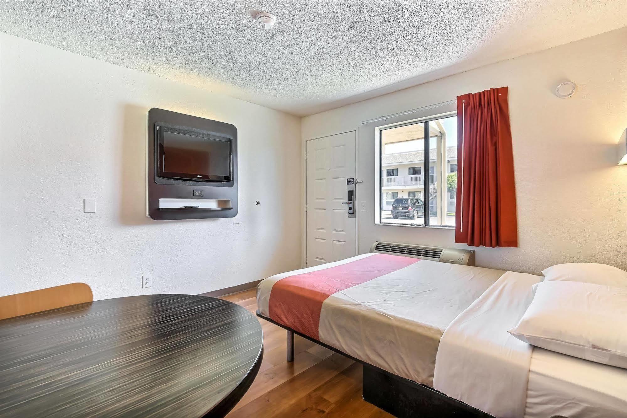 Motel 6-Oakland, Ca - Airport Luaran gambar